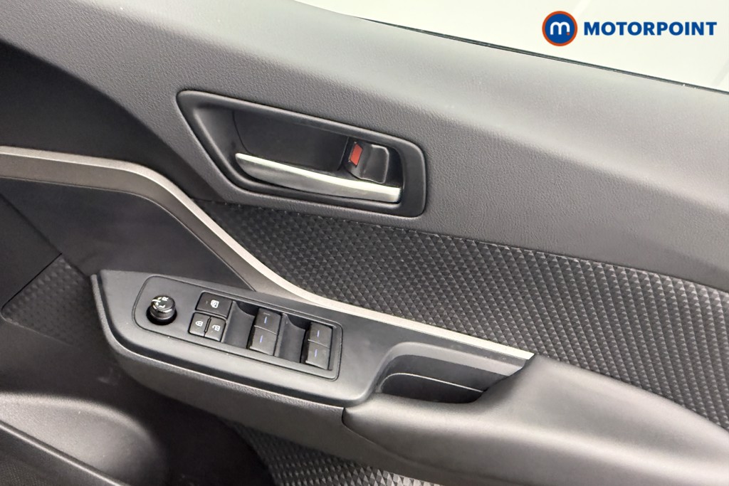 Used Toyota C-HR 2021 for sale - 77663015: Photo 17