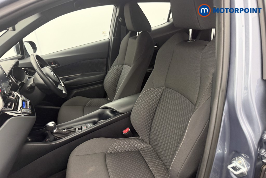 Used Toyota C-HR 2021 for sale - 77663015: Photo 18