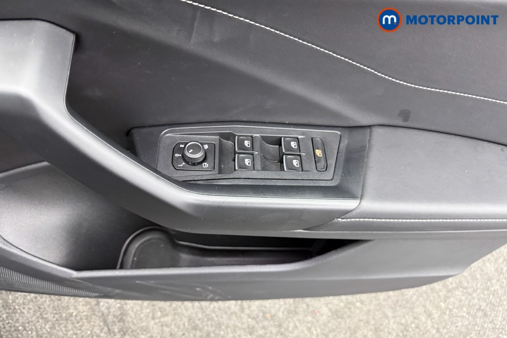 Used Volkswagen T-Roc 2025 for sale - 77297802: Photo 25