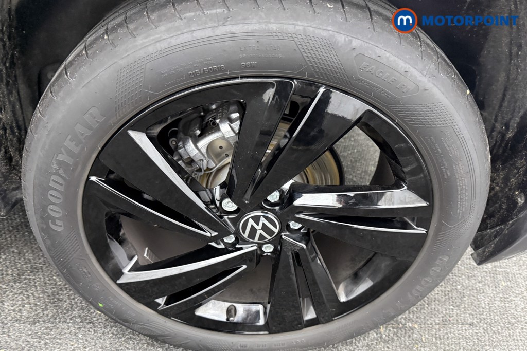 Used Volkswagen T-Roc 2025 for sale - 77297802: Photo 39