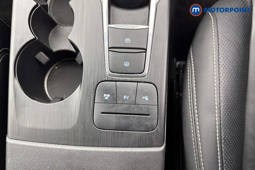 Used Ford Kuga 2023 for sale - 76610772: Photo 20