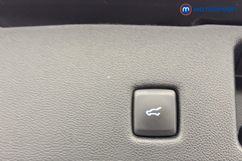 Used Ford Kuga 2023 for sale - 76610772: Photo 33