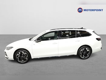 Used Volkswagen Passat 2025 for sale - 79581828: Photo