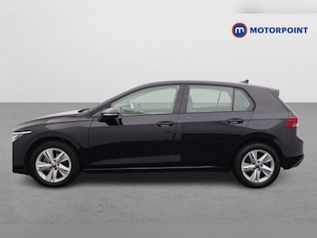 Used Volkswagen Golf 2023 for sale - 75917428: Photo
