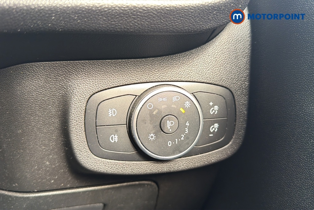 Used Ford Fiesta 2019 for sale - 78052592: Photo 17