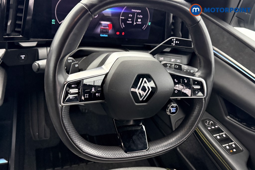 Used Renault Megane E Tech 2024 for sale - 77249012: Photo 11