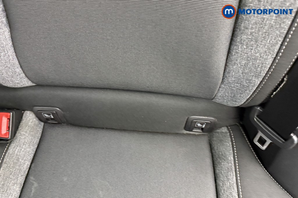 Used Skoda Karoq 2021 for sale - 76902488: Photo 23