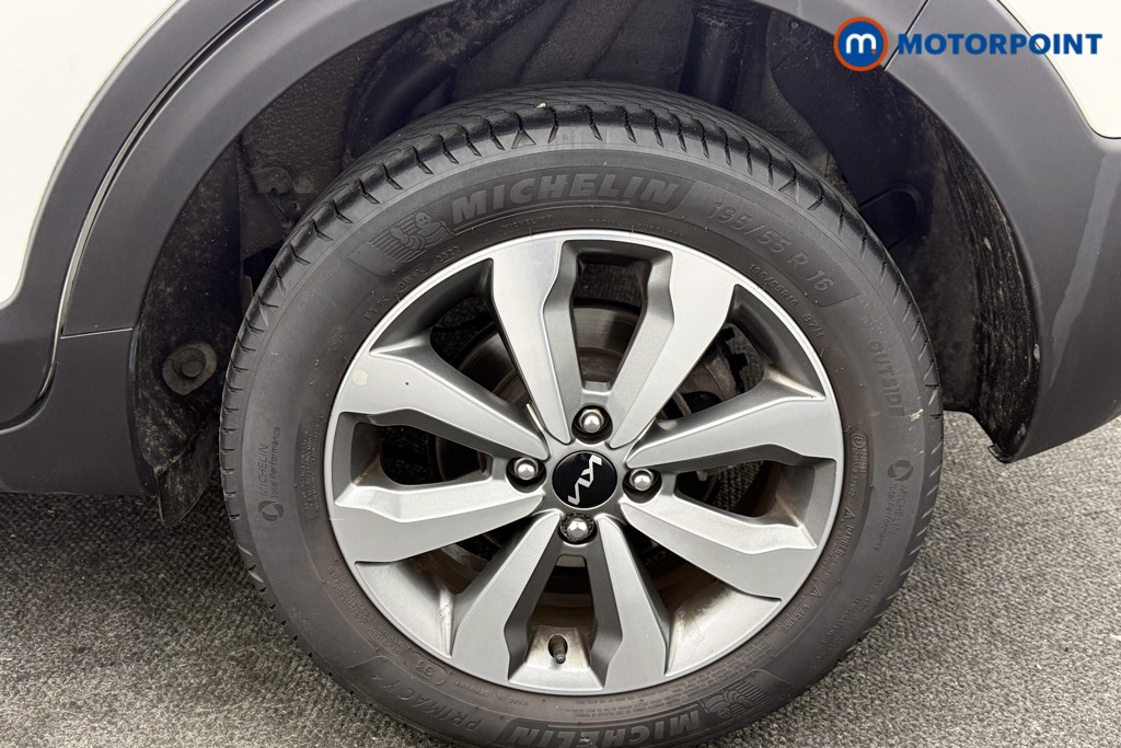 Used Kia Stonic 2023 for sale - 77819947: Photo 30