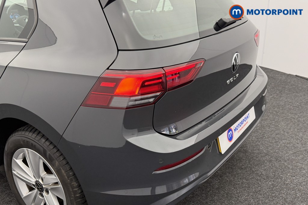 Used Volkswagen Golf 2022 for sale - 76412970: Photo 32