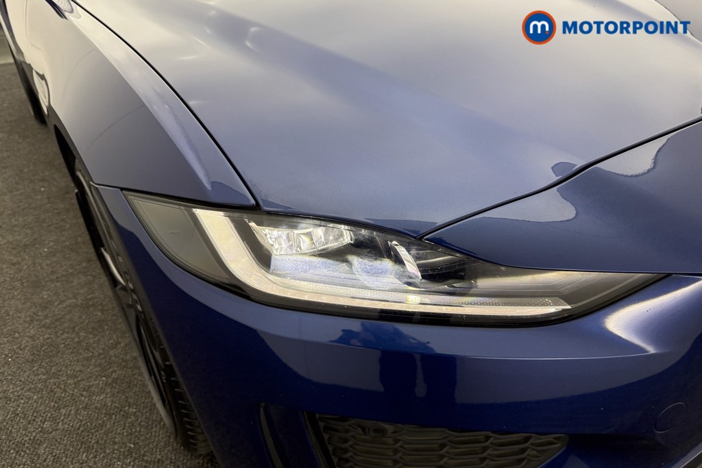 Used Jaguar XE 2023 for sale - 76933944: Photo 31