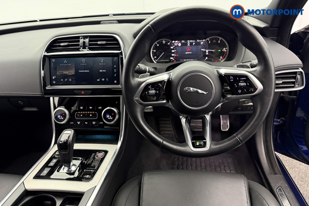 Used Jaguar XE 2023 for sale - 76933944: Photo 9