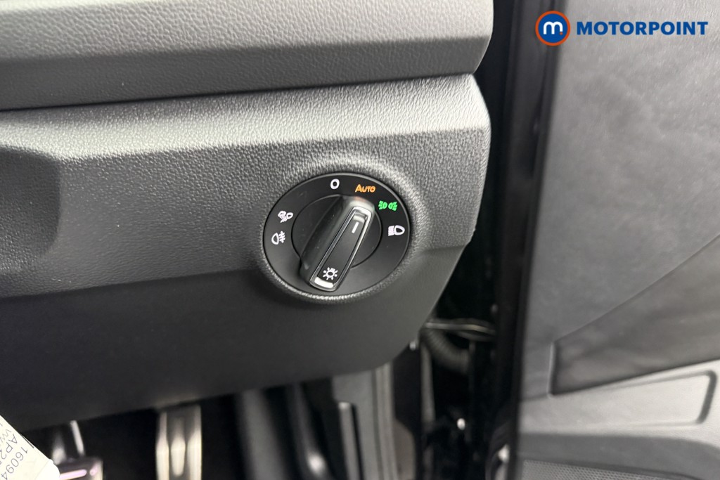 Used Volkswagen T-Roc 2025 for sale - 77297839: Photo 24