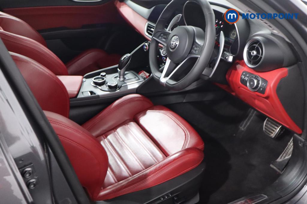 Used Alfa Romeo Giulia 2018 for sale - 76905567: Photo 11