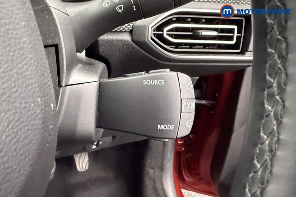 Used Dacia Sandero 2022 for sale - 76242309: Photo 22