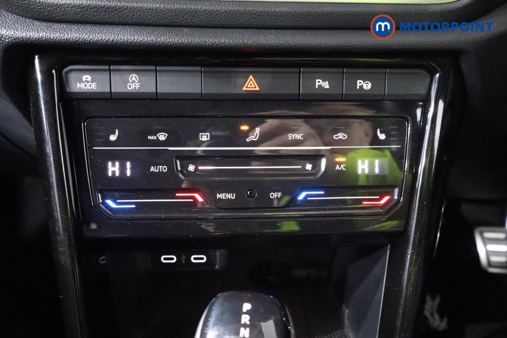 Used Volkswagen T-Roc 2022 for sale - 77543309: Photo 12