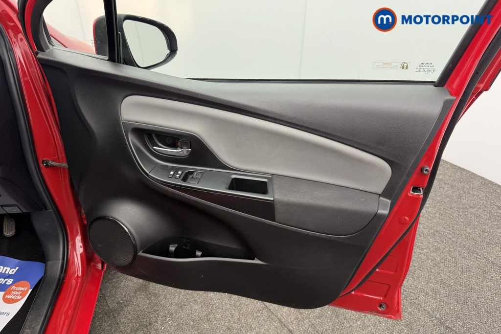 Used Toyota Yaris 2019 for sale - 78207198: Photo 10