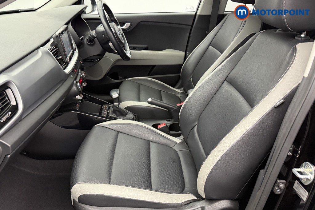 Used Kia Stonic 2021 for sale - 77136519: Photo 31