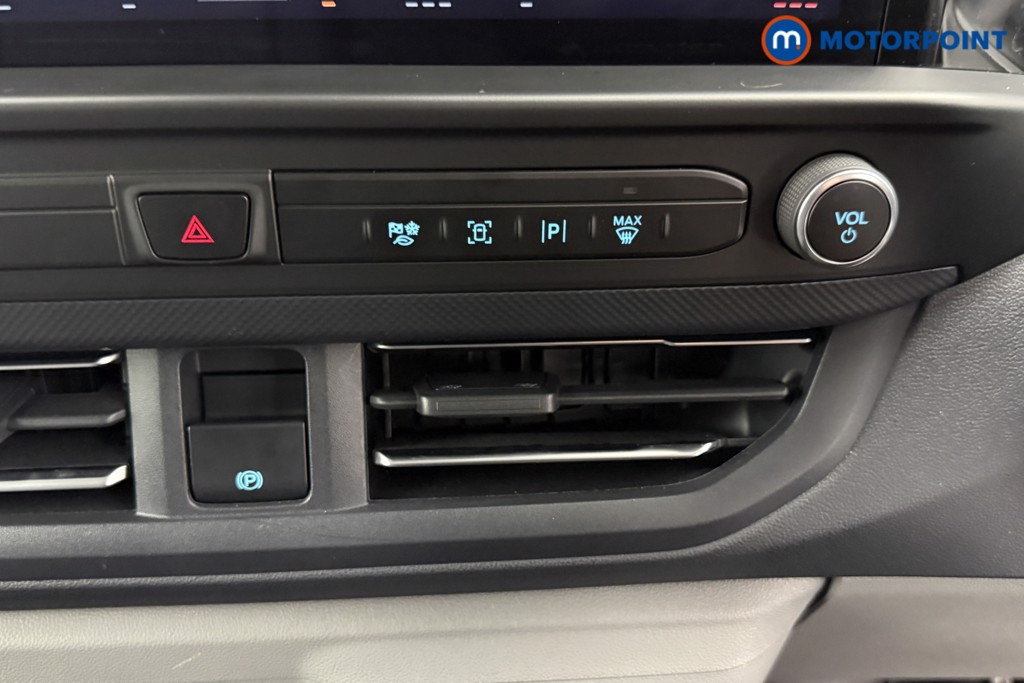 Used Ford Transit Custom 2025 for sale - 77257546: Photo 18