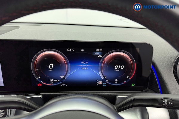Used Mercedes-Benz GLB 2023 for sale - 76193613: Photo 12