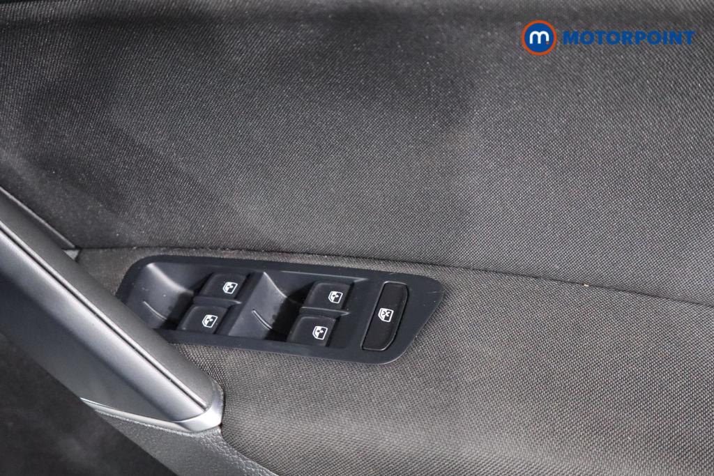 Used Volkswagen Golf 2019 for sale - 76972153: Photo 23