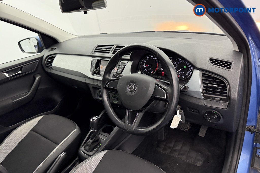 Used Skoda Fabia 2015 for sale - 76612163: Photo 11