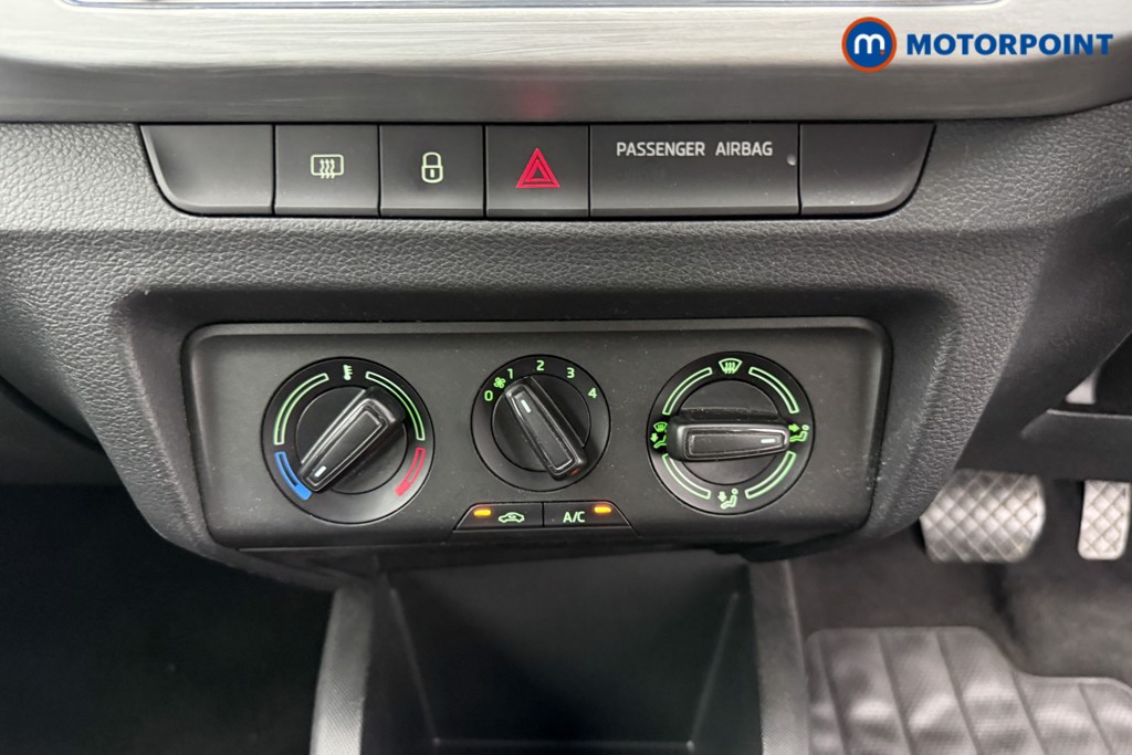 Used Skoda Fabia 2015 for sale - 76612163: Photo 18