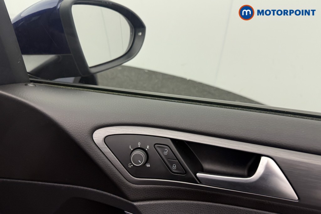 Used Volkswagen Golf 2019 for sale - 78144062: Photo 19