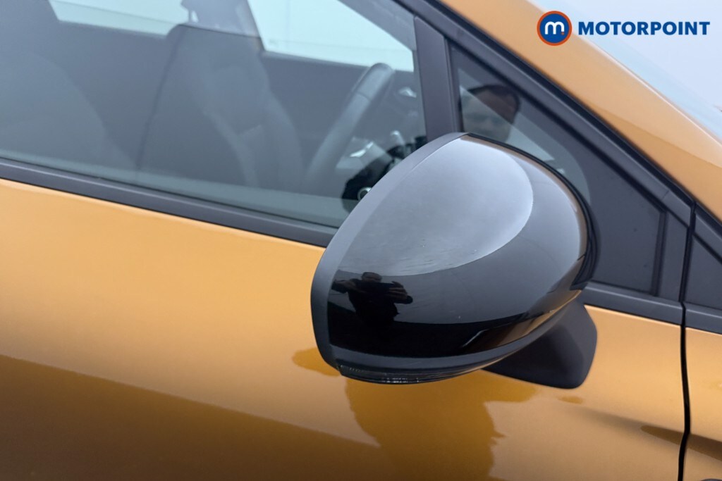 Used Renault Captur for sale - 77760020: Photo 28