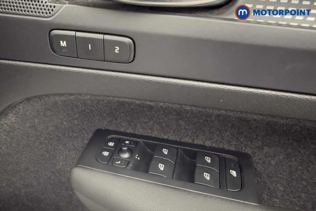 Used Volvo XC40 2022 for sale - 77312839: Photo 27