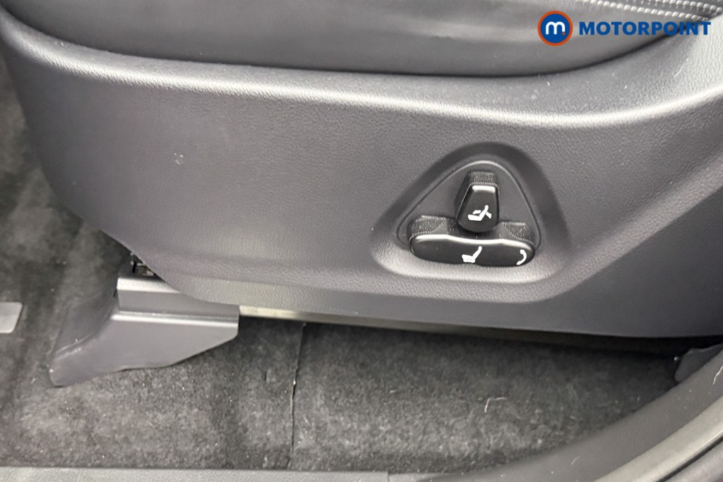 Used Ssangyong Rexton 2022 for sale - 76394846: Photo 36