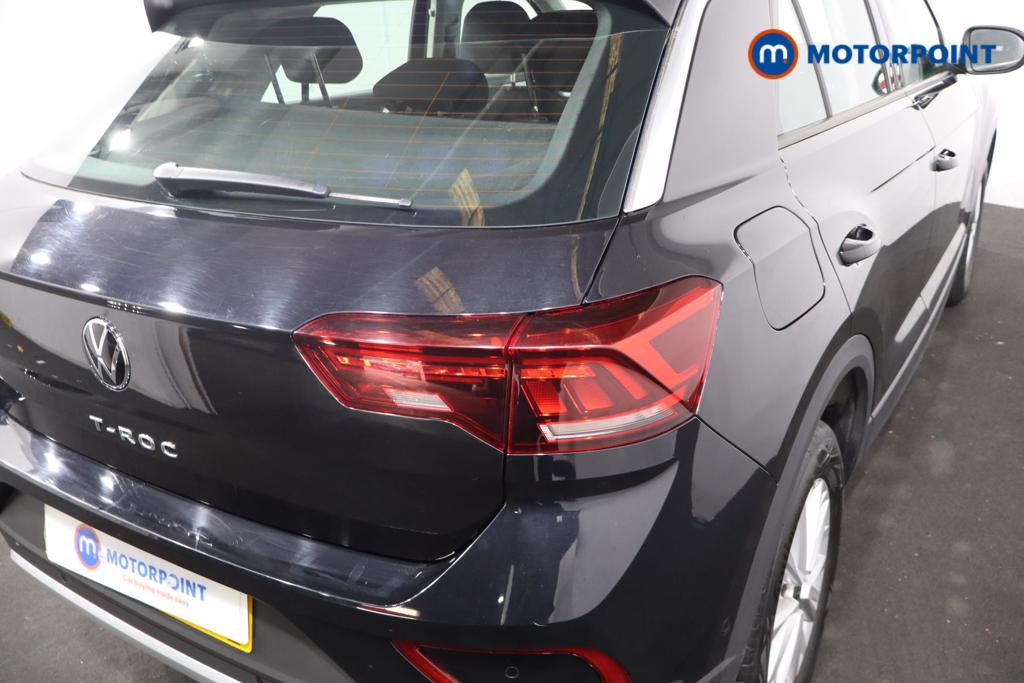 Used Volkswagen T-Roc for sale - 77886317: Photo 11