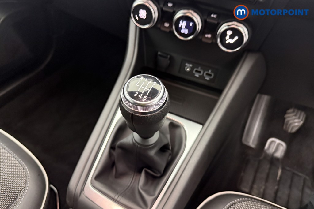 Used Renault Captur 2022 for sale - 77248935: Photo 19