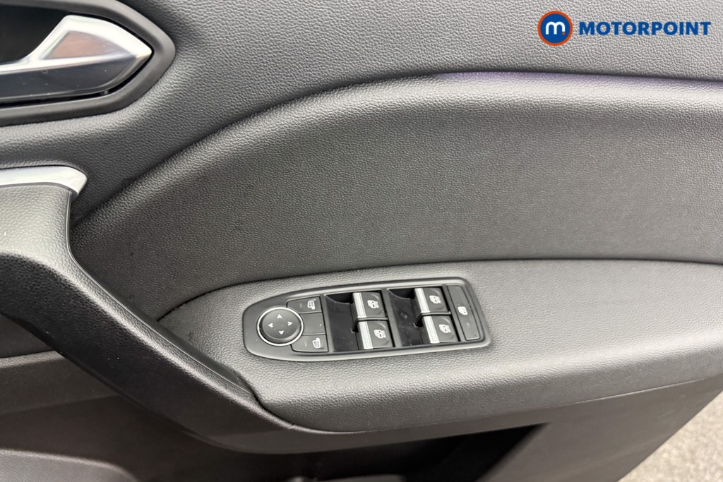 Used Renault Captur 2022 for sale - 77248935: Photo 23