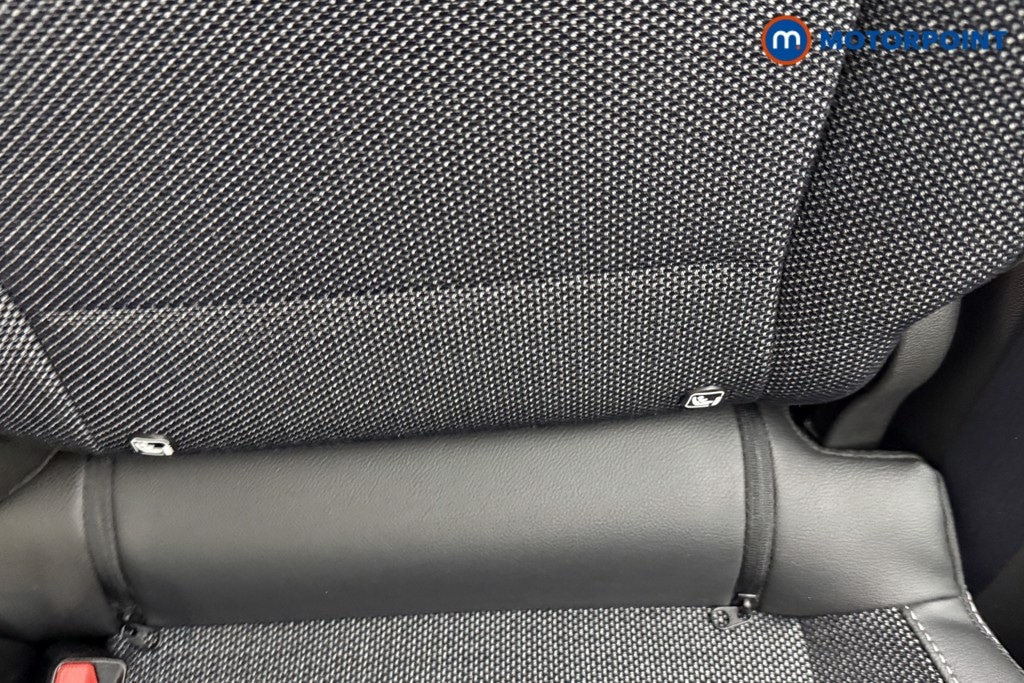 Used Renault Captur 2022 for sale - 77248935: Photo 32