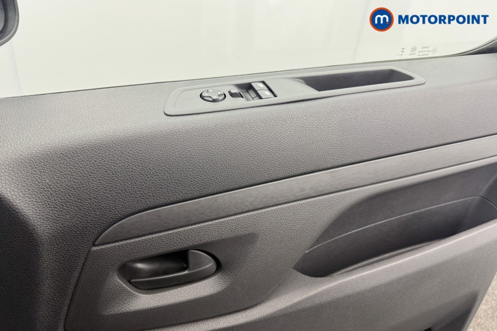 Used Citroen Dispatch 2025 for sale - 78052579: Photo 16