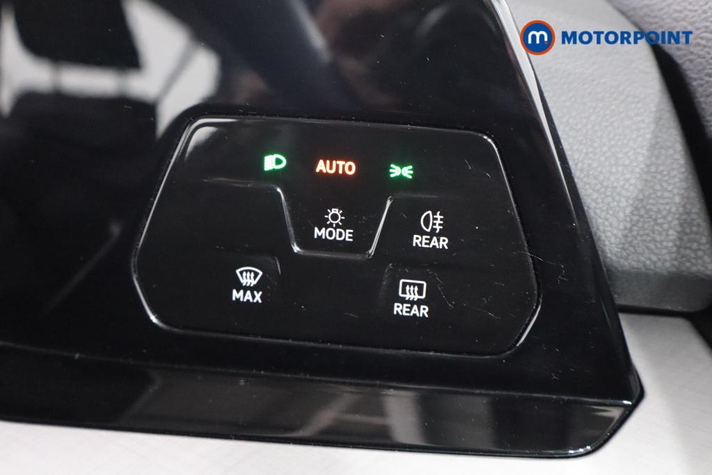 Used Volkswagen Golf 2024 for sale - 77543331: Photo 16