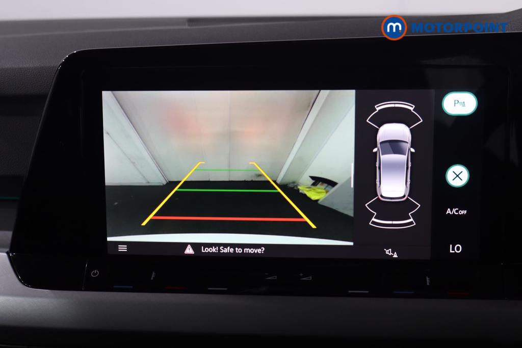 Used Volkswagen Golf 2024 for sale - 77543331: Photo 21