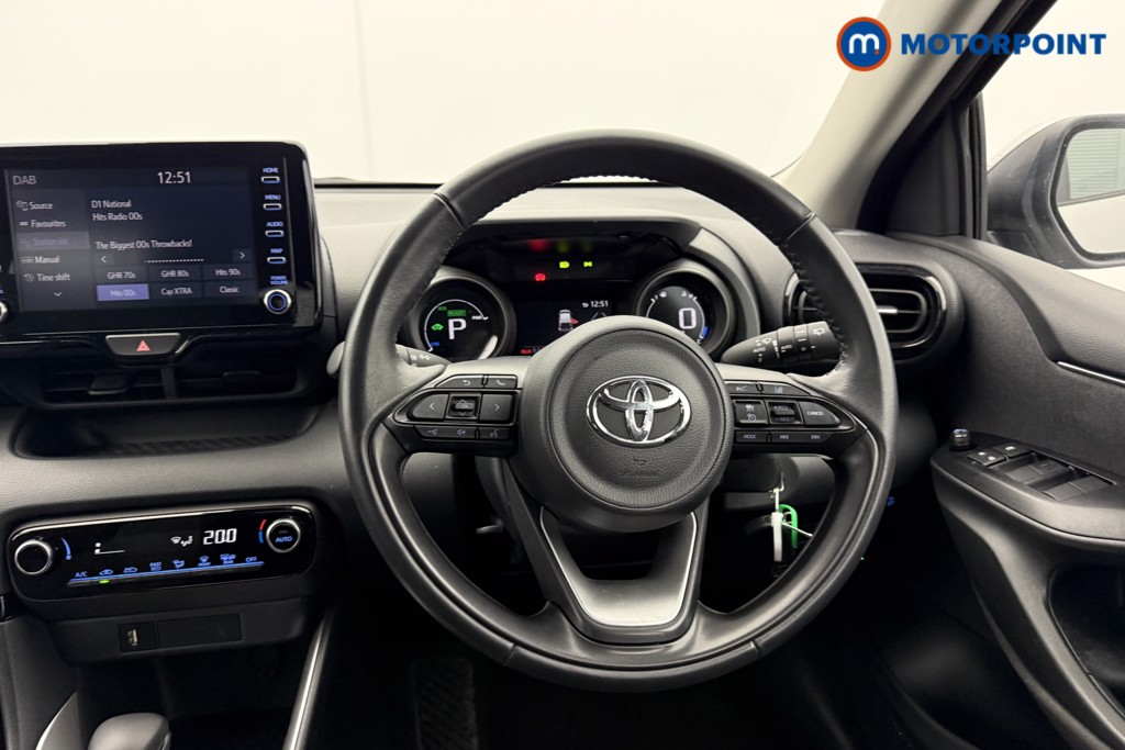 Used Toyota Yaris 2022 for sale - 76352762: Photo 10