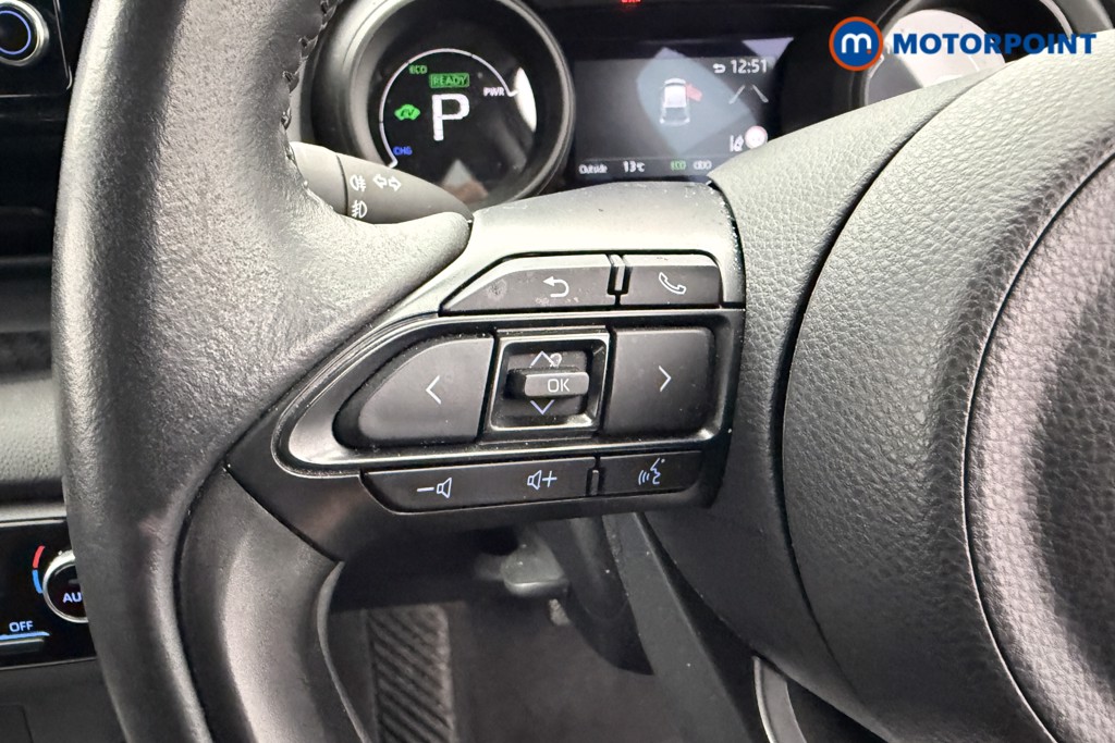 Used Toyota Yaris 2022 for sale - 76352762: Photo 21