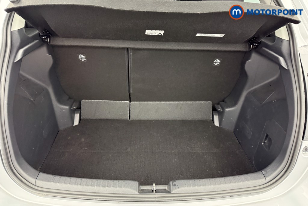 Used Toyota Yaris 2022 for sale - 76352762: Photo 28