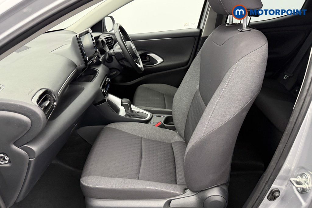 Used Toyota Yaris 2022 for sale - 76352762: Photo 29