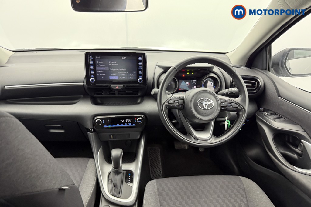 Used Toyota Yaris 2022 for sale - 76352762: Photo 9
