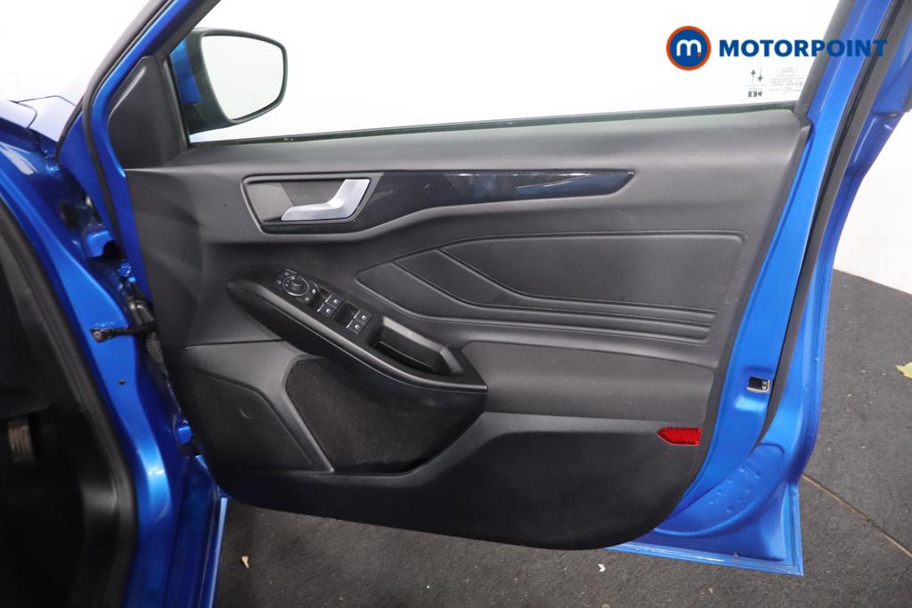 Used Ford Focus 2023 for sale - 77013788: Photo 18