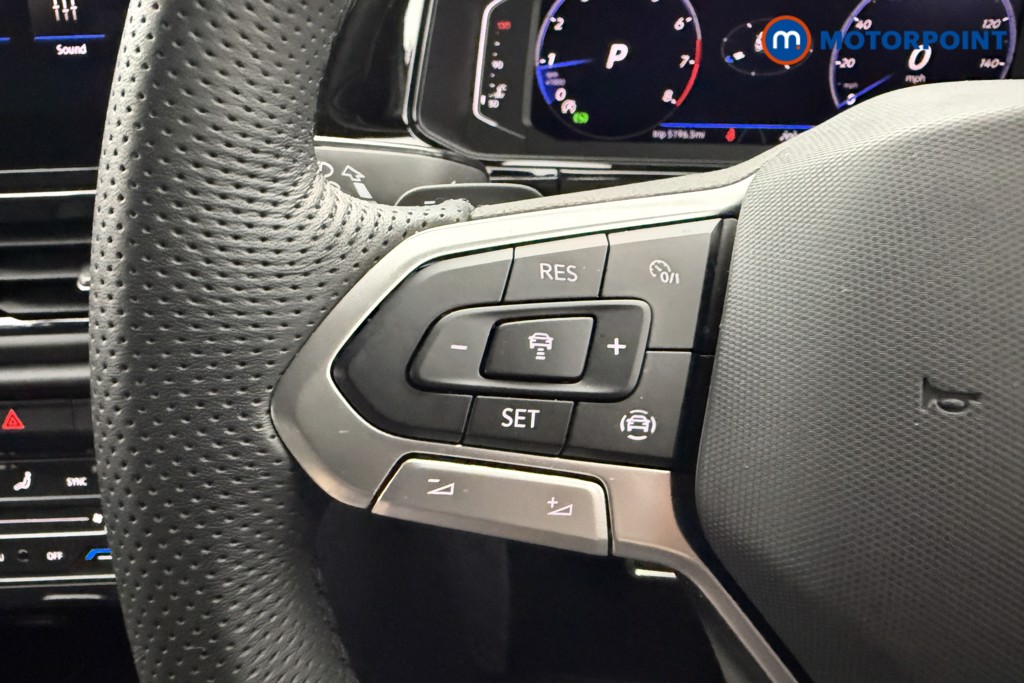 Used Volkswagen T-Roc 2025 for sale - 77158673: Photo 23