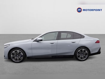 Used BMW i5 2025 for sale - 79095469: Photo