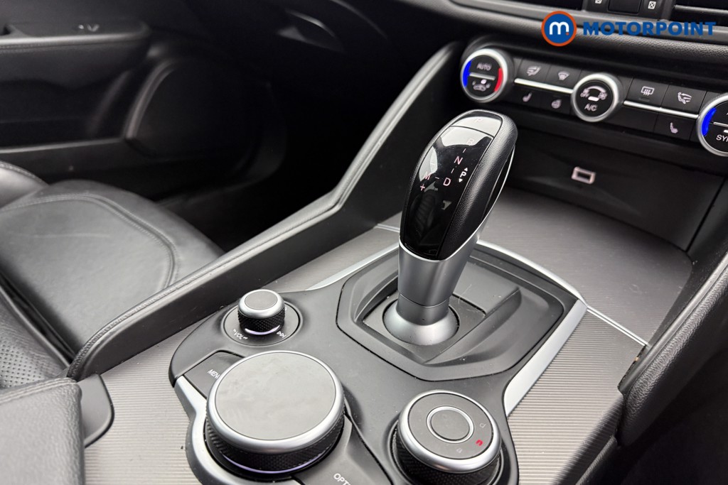 Used Alfa Romeo Giulia for sale - 77187229: Photo 22