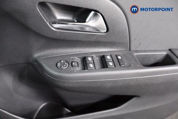Used Vauxhall Corsa 2023 for sale - 76157558: Photo 18