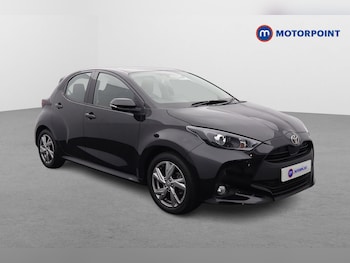 Used Toyota Yaris 2024 for sale - 79502616: Photo