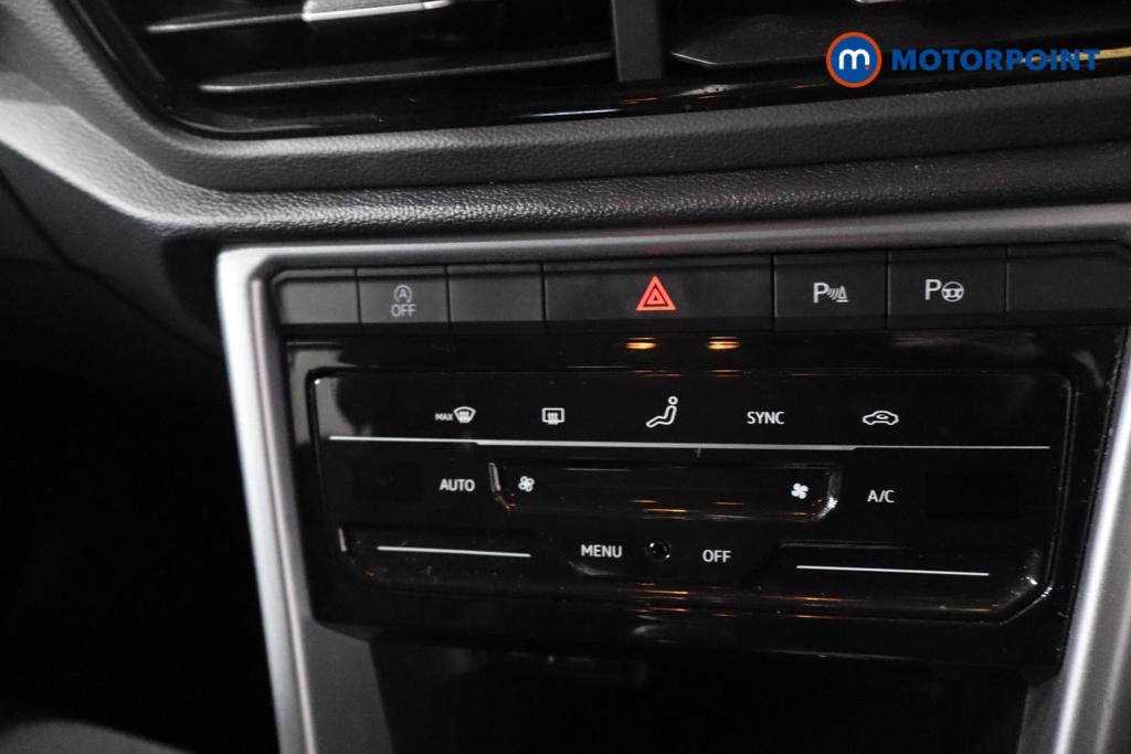 Used Volkswagen T-Roc 2025 for sale - 77932227: Photo 24