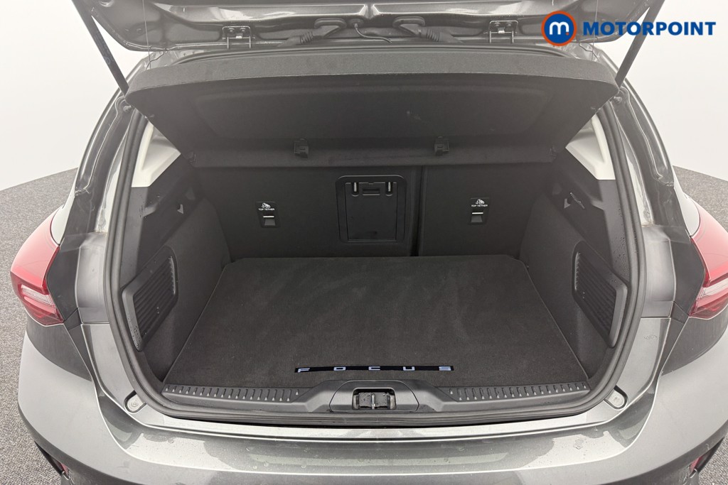 Used Ford Focus 2024 for sale - 76697062: Photo 11